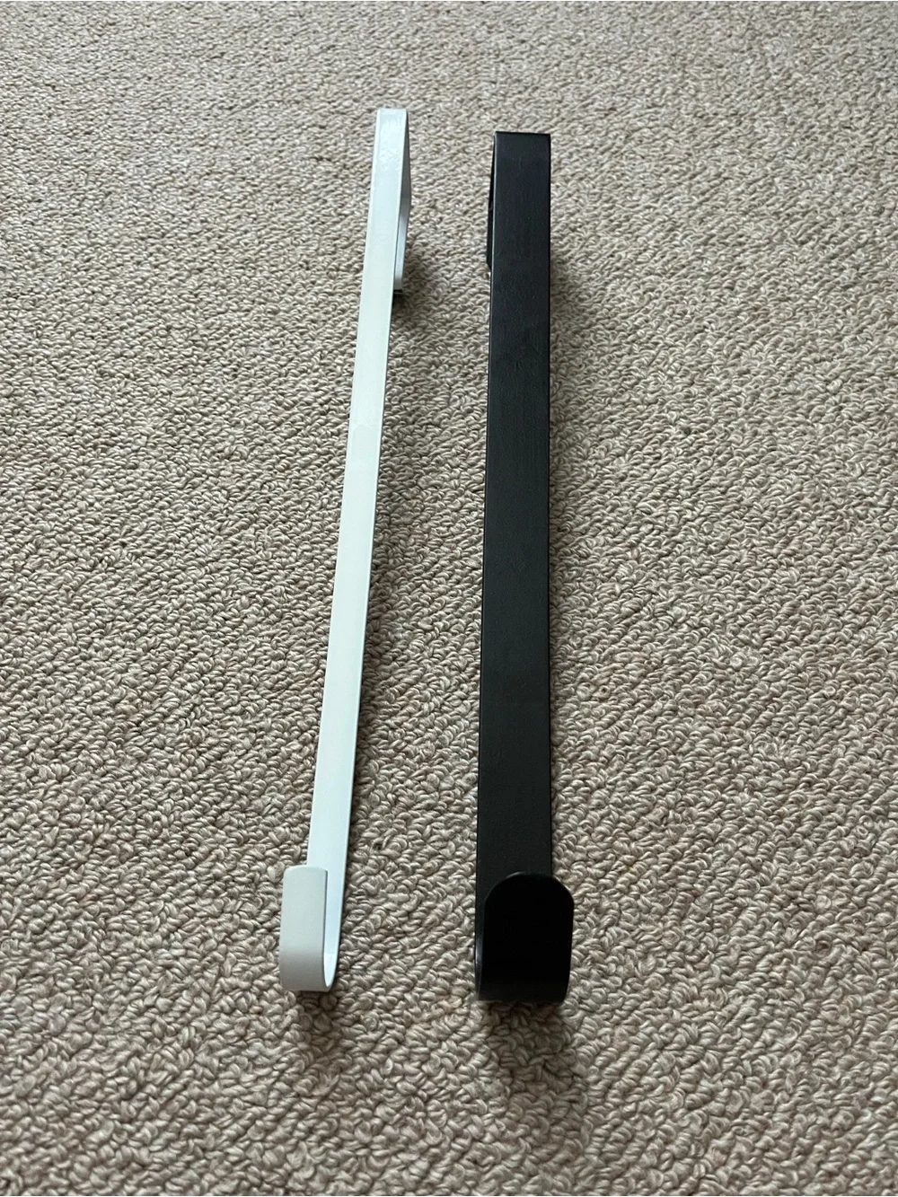 Set of Door Wreath Hanger Hooks Black and White - Set of 2